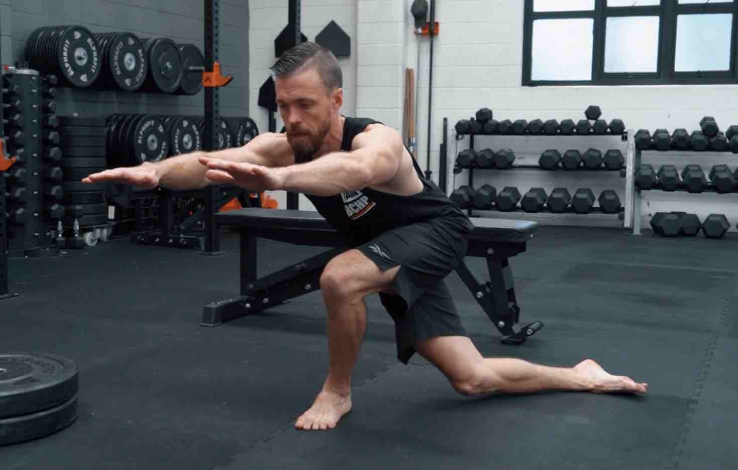 How To Do A One Arm Pushup In 7 Simple Steps